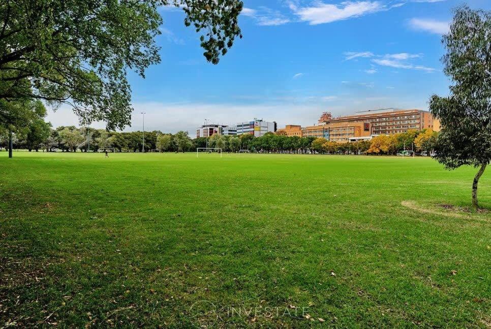 Pride Fawkner Apartments Melbourne Exterior foto